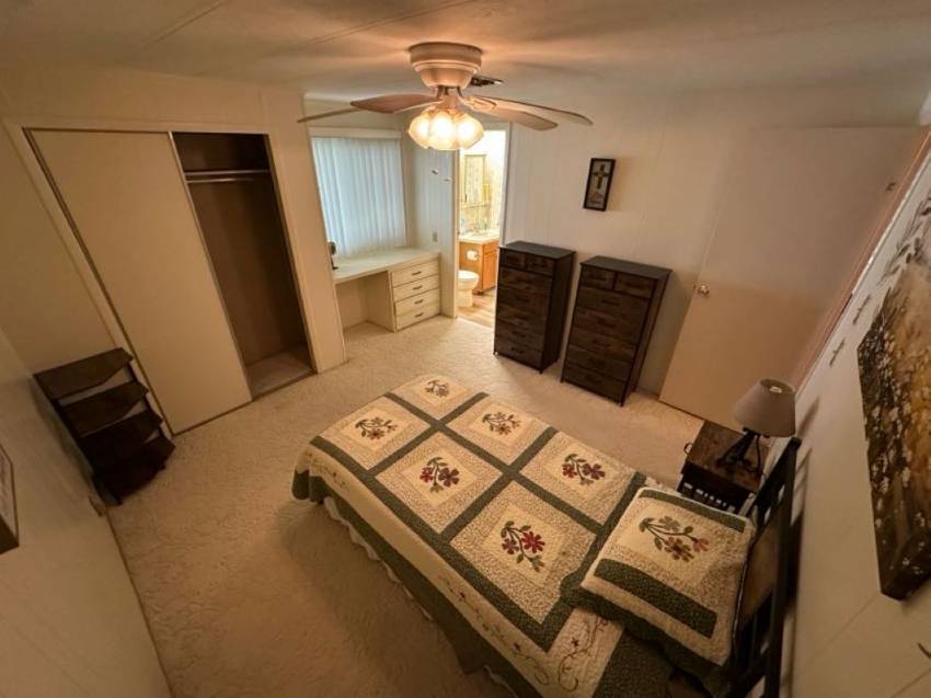 125 Rigi Slope Drive a Winter Haven, FL Mobile or Manufactured Home for Sale